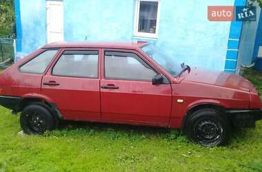 Хетчбек ВАЗ / Lada 2109 1993 в Новояворівську