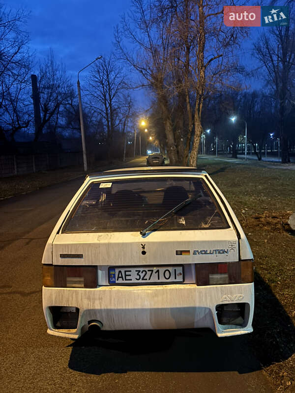 Хэтчбек ВАЗ / Lada 2109 1993 в Кривом Роге