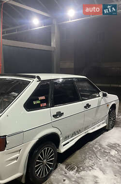 Хэтчбек ВАЗ / Lada 2109 1993 в Кривом Роге