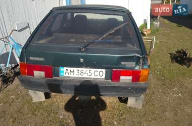 Хэтчбек ВАЗ 2109 2002 в 
