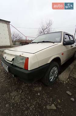 Хэтчбек ВАЗ / Lada 2109 1987 в Криничках