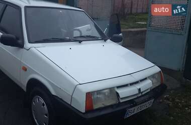 Хэтчбек ВАЗ / Lada 2109 1990 в Кривом Роге