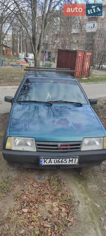 Хетчбек ВАЗ / Lada 2109 2003 в Києві