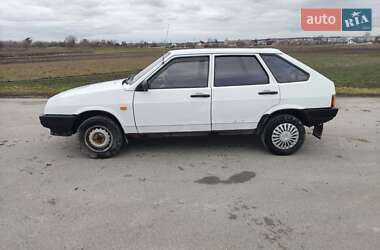 Хэтчбек ВАЗ 2109 1996 в 
