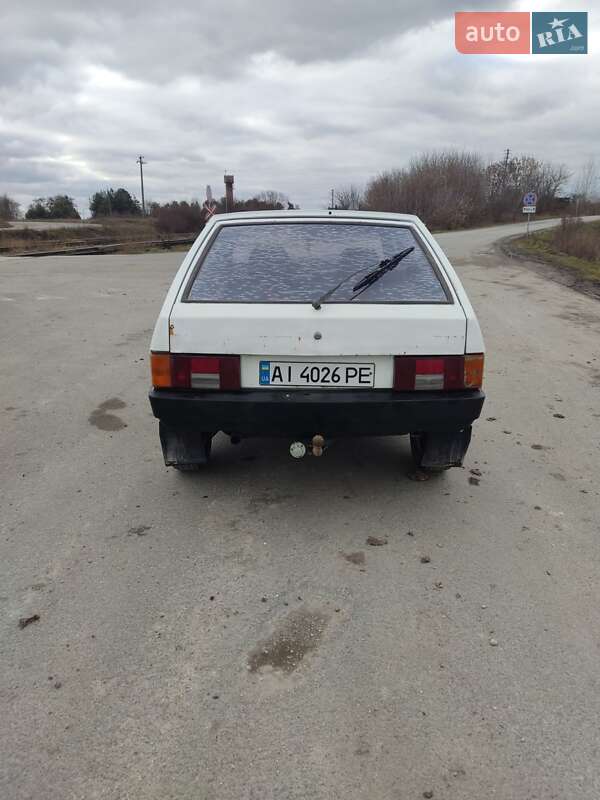 Хэтчбек ВАЗ / Lada 2109 1996 в Радехове