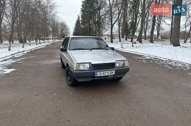 Хэтчбек ВАЗ / Lada 2109 2001 в Шевченково