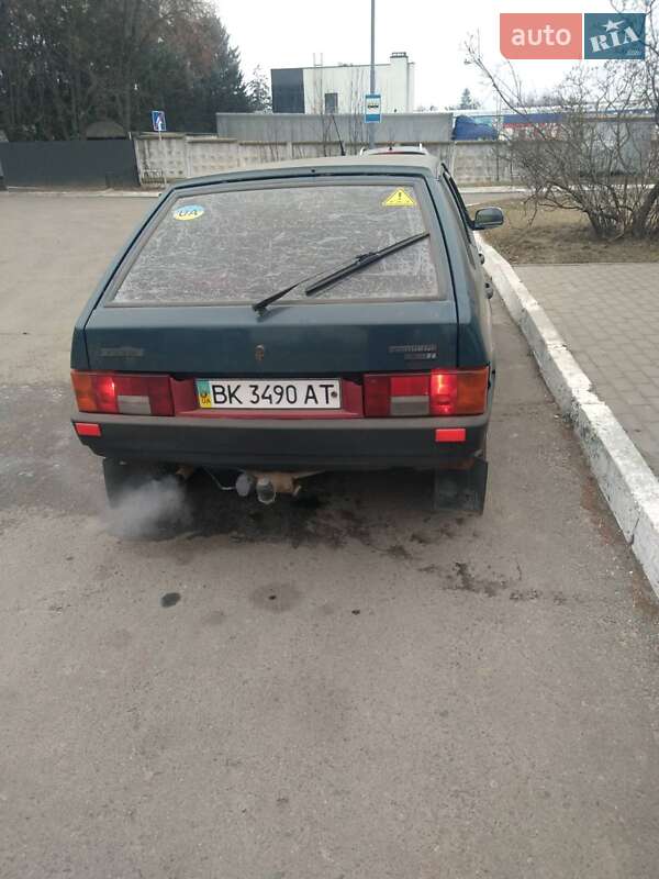 Хетчбек ВАЗ / Lada 2109 2004 в Рівному