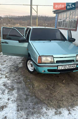 Хэтчбек ВАЗ / Lada 2109 1997 в Смеле