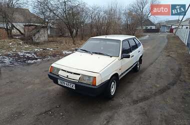 Хетчбек ВАЗ / Lada 2109 1993 в Хоролі