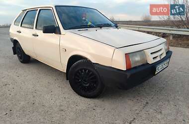 Хетчбек ВАЗ / Lada 2109 1993 в Городку