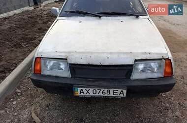 Хэтчбек ВАЗ 2109 1998 в 