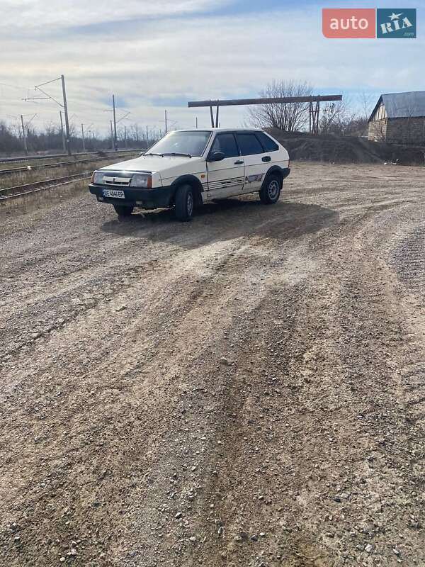 Хетчбек ВАЗ / Lada 2109 1988 в Миколаєві