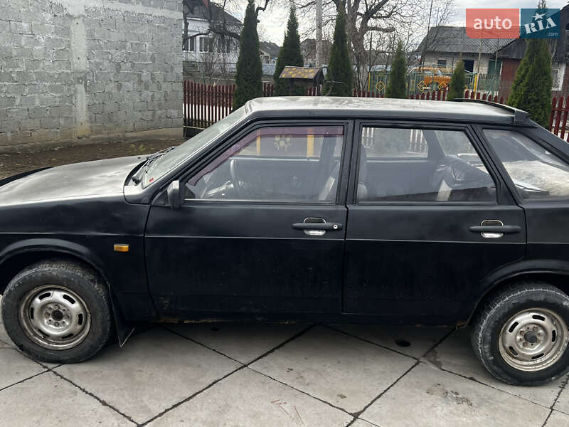 Хэтчбек ВАЗ / Lada 2109 1990 в Пустомытах