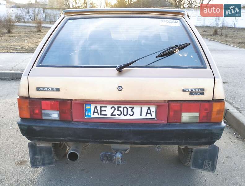 Хетчбек ВАЗ / Lada 2109 1995 в П'ятихатках фото 9 Хетчбек ВАЗ / Lada 2109 1995 в П'ятихатках