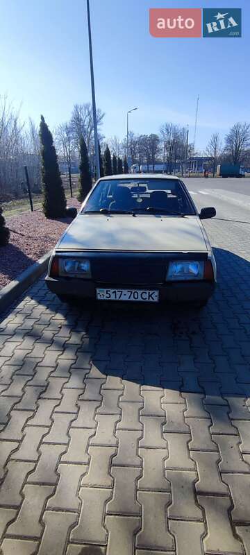 Хэтчбек ВАЗ 2109 1989 в 