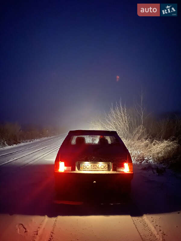 Хэтчбек ВАЗ / Lada 2109 2001 в Мостиске фото 4 Хэтчбек ВАЗ / Lada 2109 2001 в Мостиске