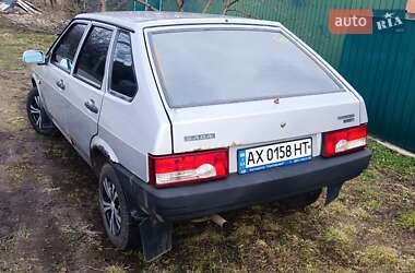 Хэтчбек ВАЗ 2109 2003 в 