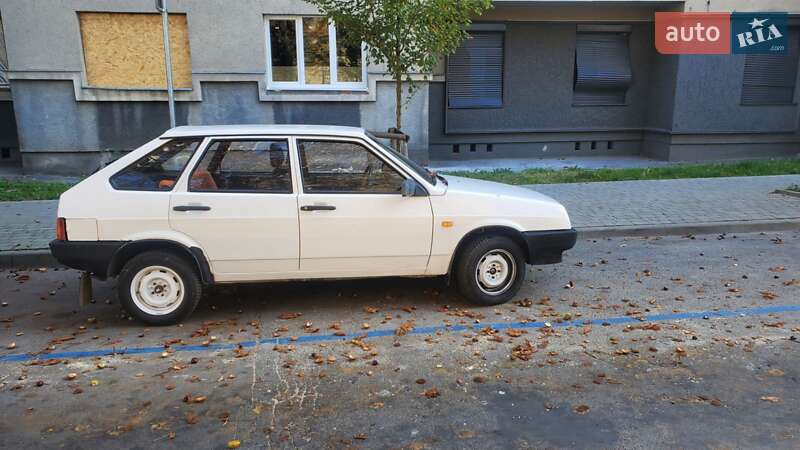 Хетчбек ВАЗ / Lada 2109 2006 в Львові