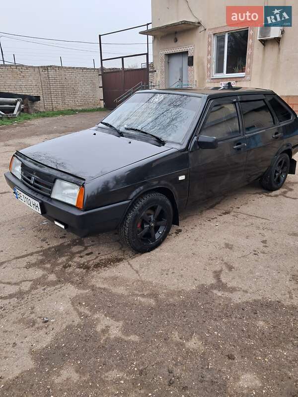 Хэтчбек ВАЗ / Lada 2109 2006 в Николаеве фото 2 Хэтчбек ВАЗ / Lada 2109 2006 в Николаеве