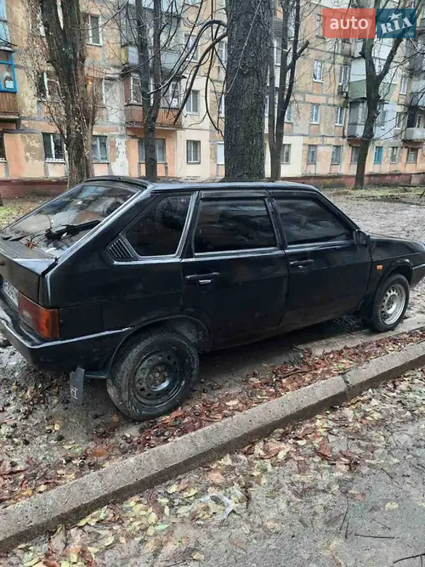 Хэтчбек ВАЗ 2109 1989 в 