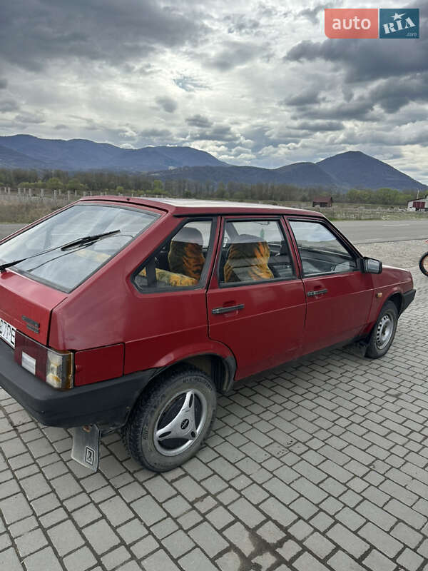 Хэтчбек ВАЗ / Lada 2109 1993 в Бедевле