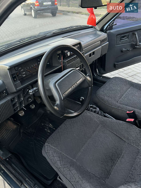 Хэтчбек ВАЗ / Lada 2109 2005 в Прилуках