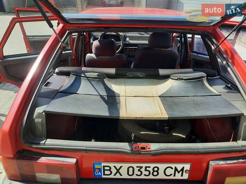 Хэтчбек ВАЗ / Lada 2109 1995 в Изяславе