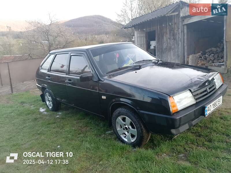 Хетчбек ВАЗ 2109 2005 в 
