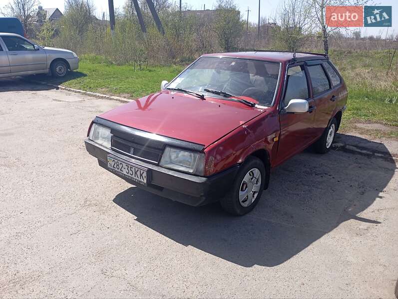 Хетчбек ВАЗ 2109 1993 в 