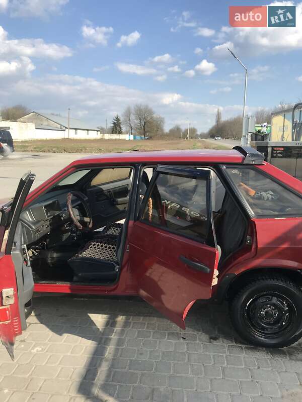 Хэтчбек ВАЗ / Lada 2109 1992 в Каменец-Подольском