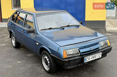 Хэтчбек ВАЗ 2109 1988 в 