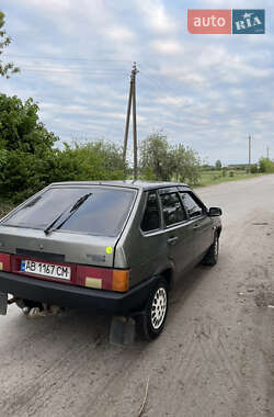 Хэтчбек ВАЗ 2109 2002 в 