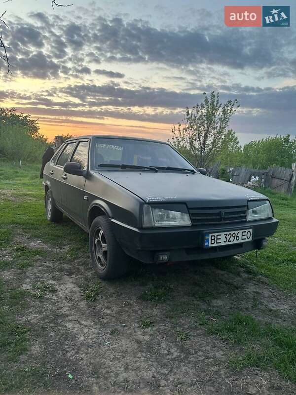 Хетчбек ВАЗ / Lada 2109 2005 в Черкасах