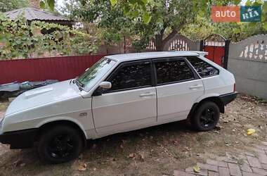 Хэтчбек ВАЗ 2109 1994 в Хороле