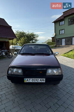 Хэтчбек ВАЗ 2109 2007 в 