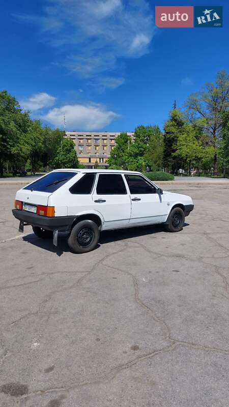 Хэтчбек ВАЗ / Lada 2109 2006 в Запорожье