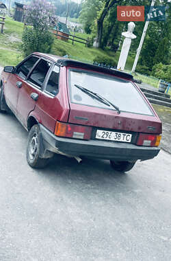 Хетчбек ВАЗ 2109 2001 в 