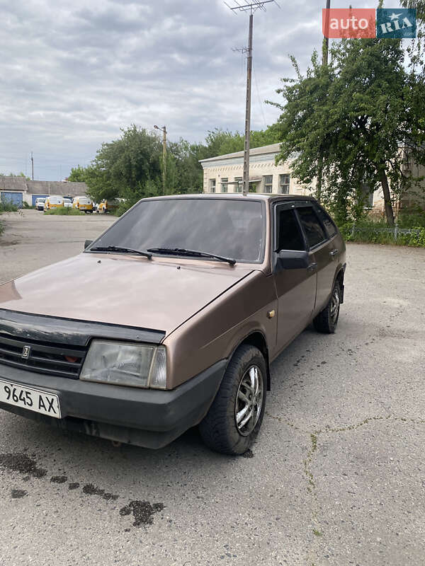 Хетчбек ВАЗ / Lada 2109 1996 в Кобеляках фото 2 Хетчбек ВАЗ / Lada 2109 1996 в Кобеляках