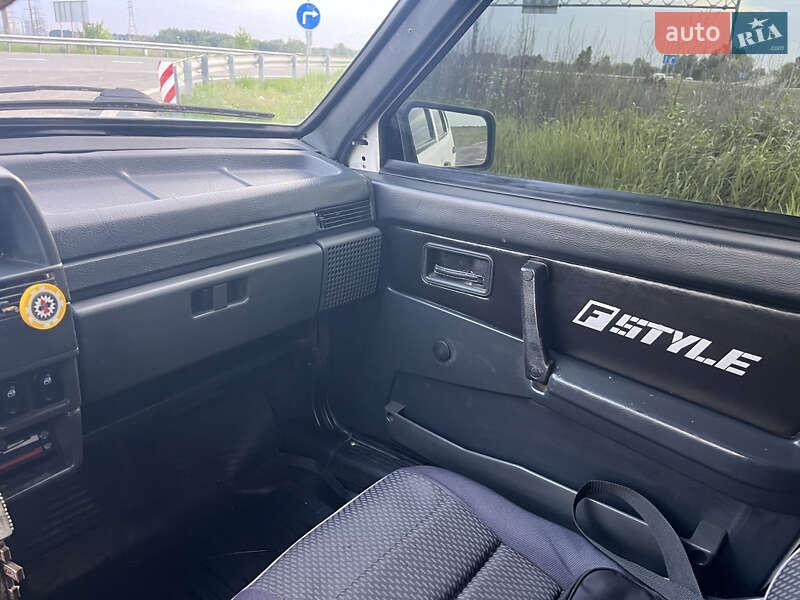 Хетчбек ВАЗ / Lada 2109 2006 в Києві