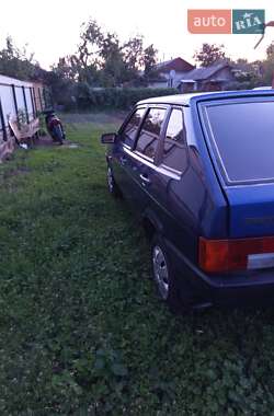 Хэтчбек ВАЗ / Lada 2109 2002 в 