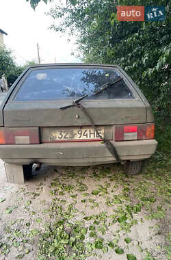 Хэтчбек ВАЗ 2109 1989 в 