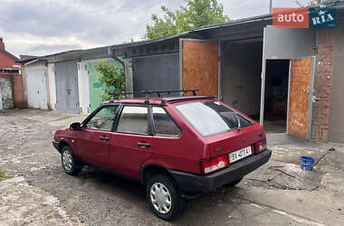 Хетчбек ВАЗ 2109 1992 в Хмельницькому