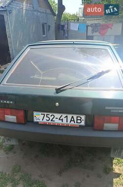 Хэтчбек ВАЗ 2109 2002 в 