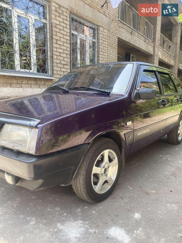 ВАЗ / Lada 2109 2000