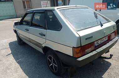 Хэтчбек ВАЗ 2109 2003 в 