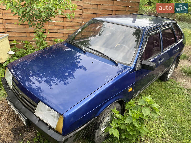 Хэтчбек ВАЗ / Lada 2109 2005 в Черкассах