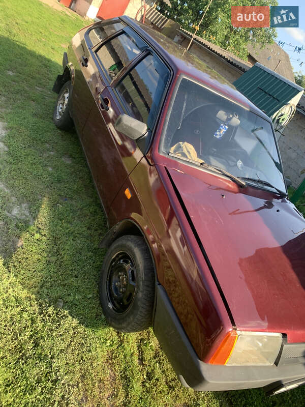 Хетчбек ВАЗ / Lada 2109 2008 в Куликові