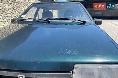 Хэтчбек ВАЗ / Lada 2109 2002 в 