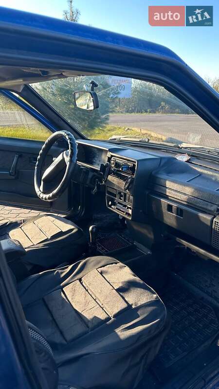 Хэтчбек ВАЗ / Lada 2109 2004 в Сколе фото 8 Хэтчбек ВАЗ / Lada 2109 2004 в Сколе
