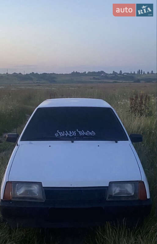 Хетчбек ВАЗ / Lada 2109 1992 в Перегінське